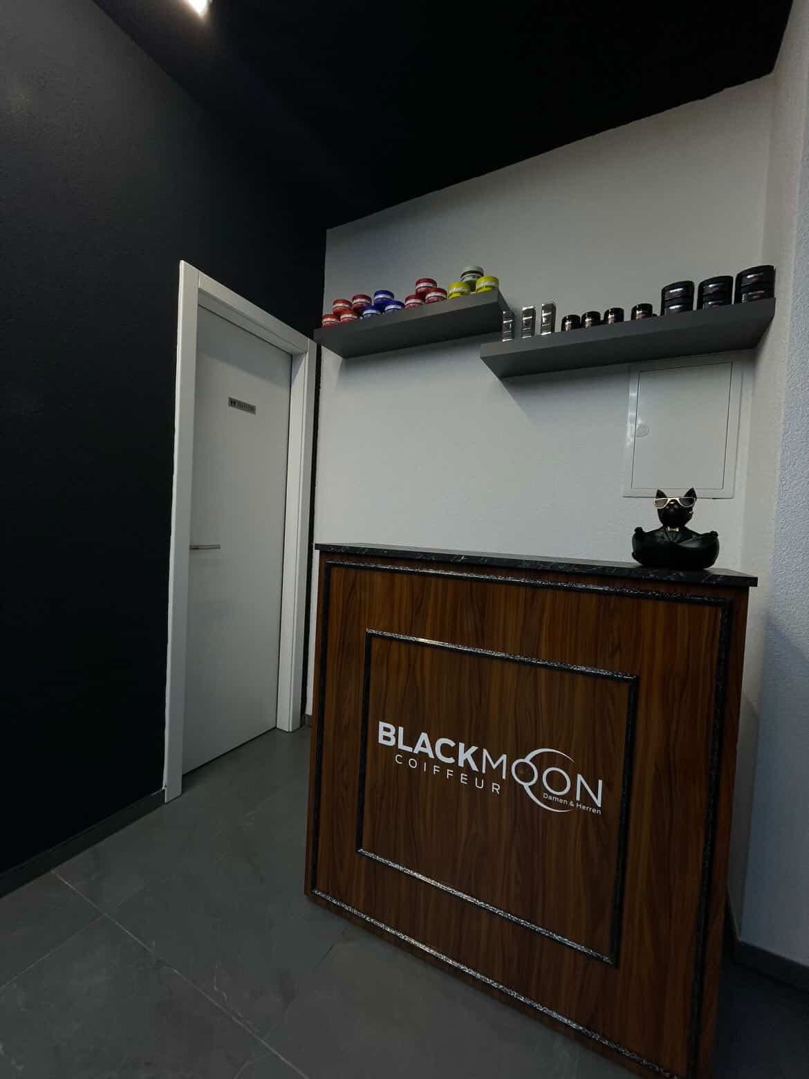 Black Moon Coiffeur - Bild 6